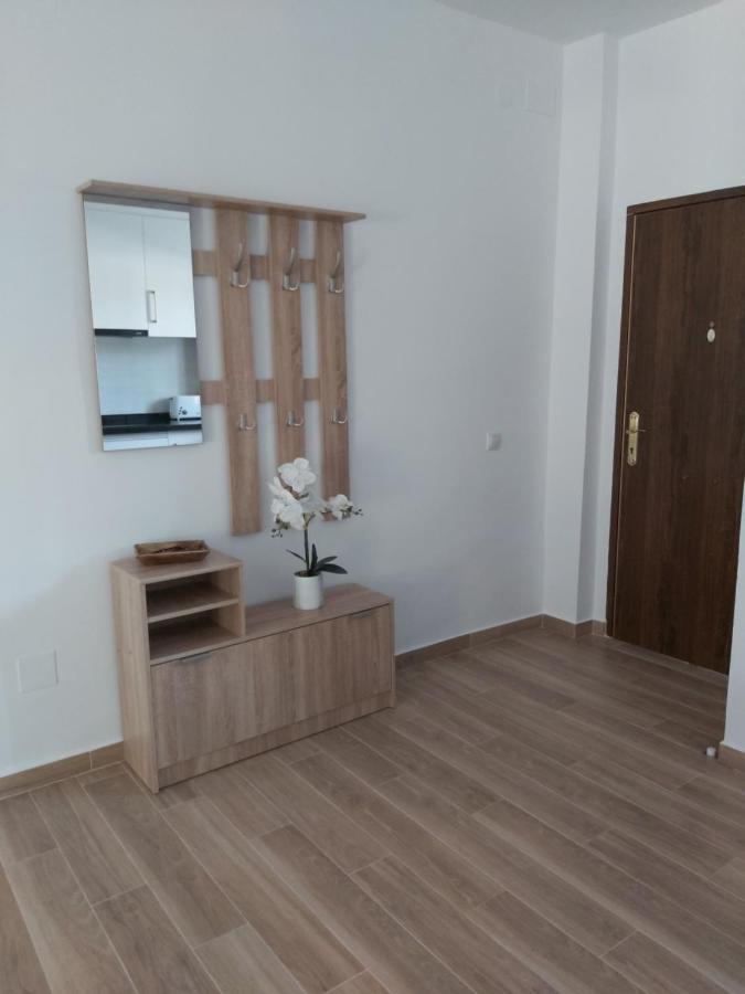 Apartamento La Casa Del Abuelo เนร์คา ภายนอก รูปภาพ
