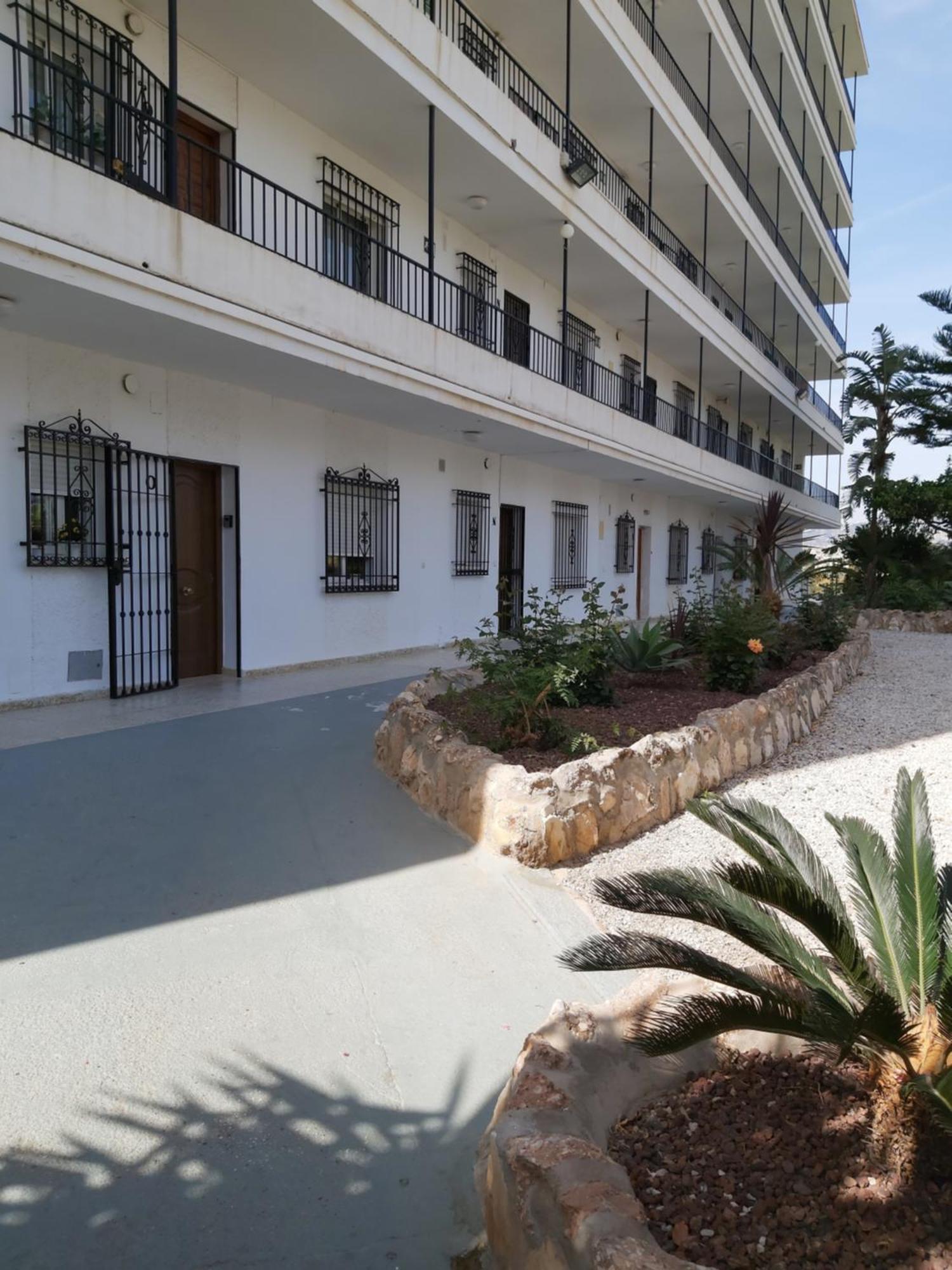 Apartamento La Casa Del Abuelo เนร์คา ภายนอก รูปภาพ